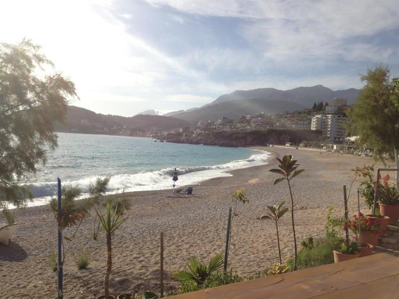 Rondos Hotel Himare Esterno foto
