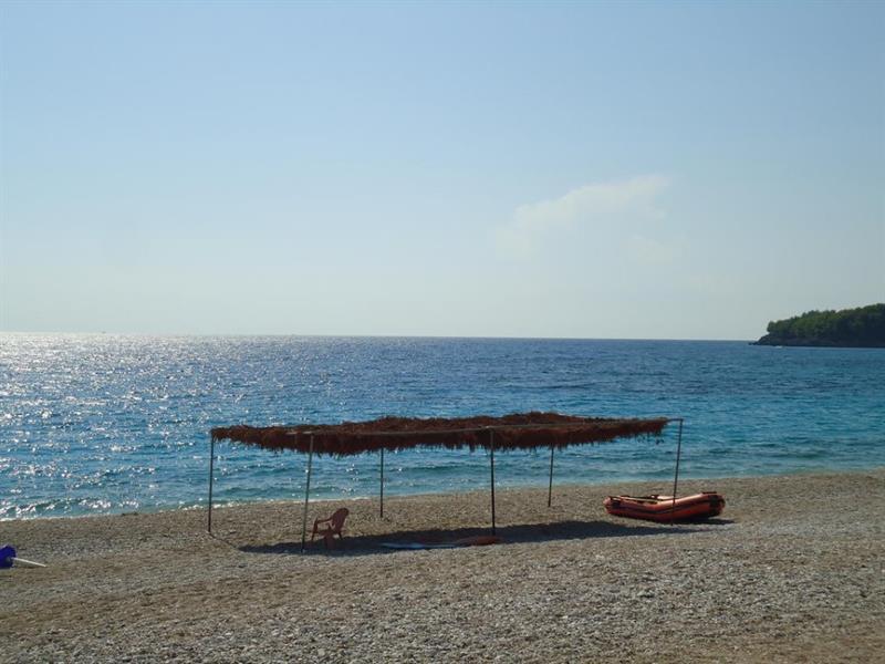 Rondos Hotel Himare Esterno foto