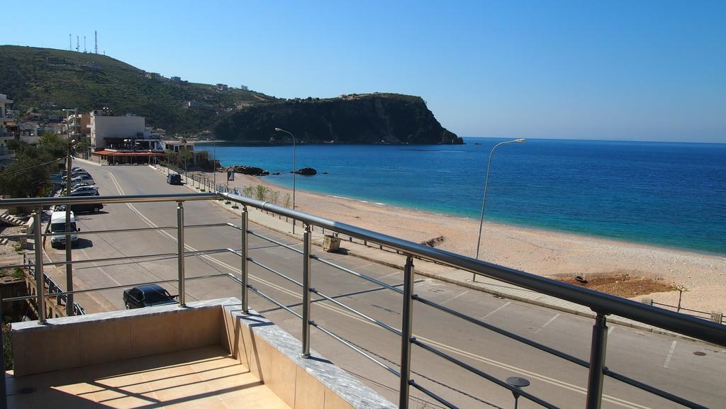 Rondos Hotel Himare Esterno foto