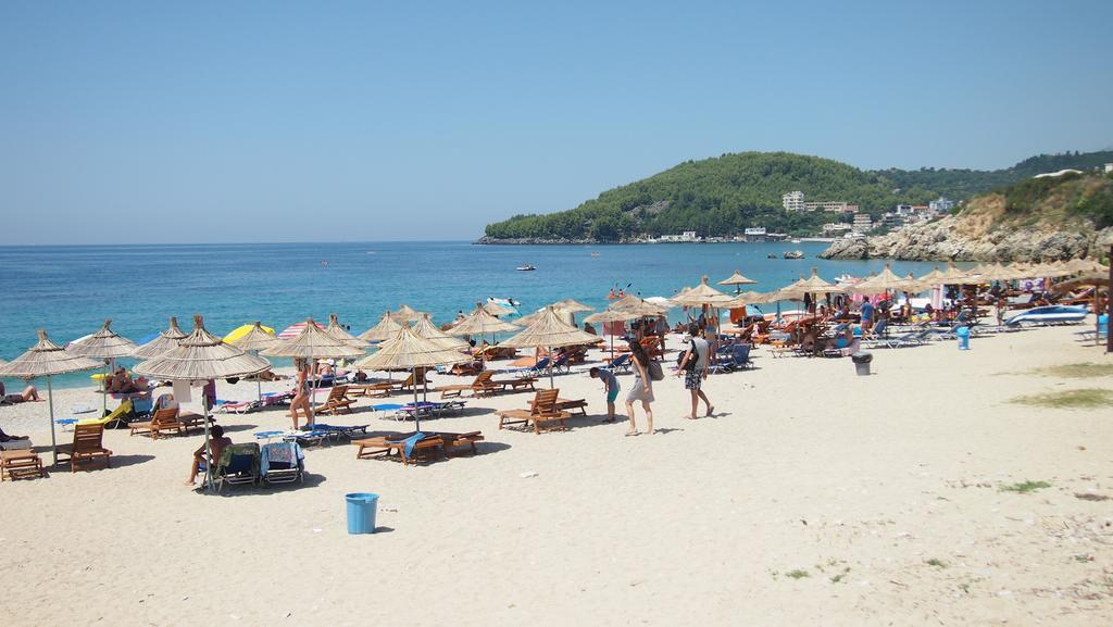 Rondos Hotel Himare Esterno foto