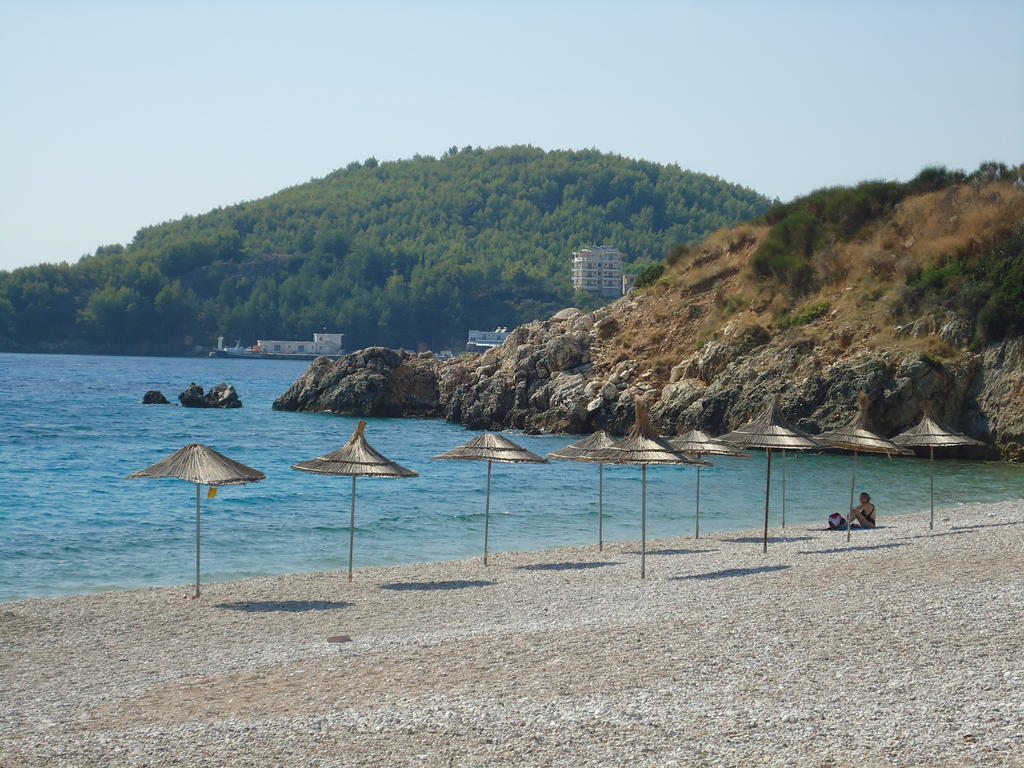 Rondos Hotel Himare Esterno foto
