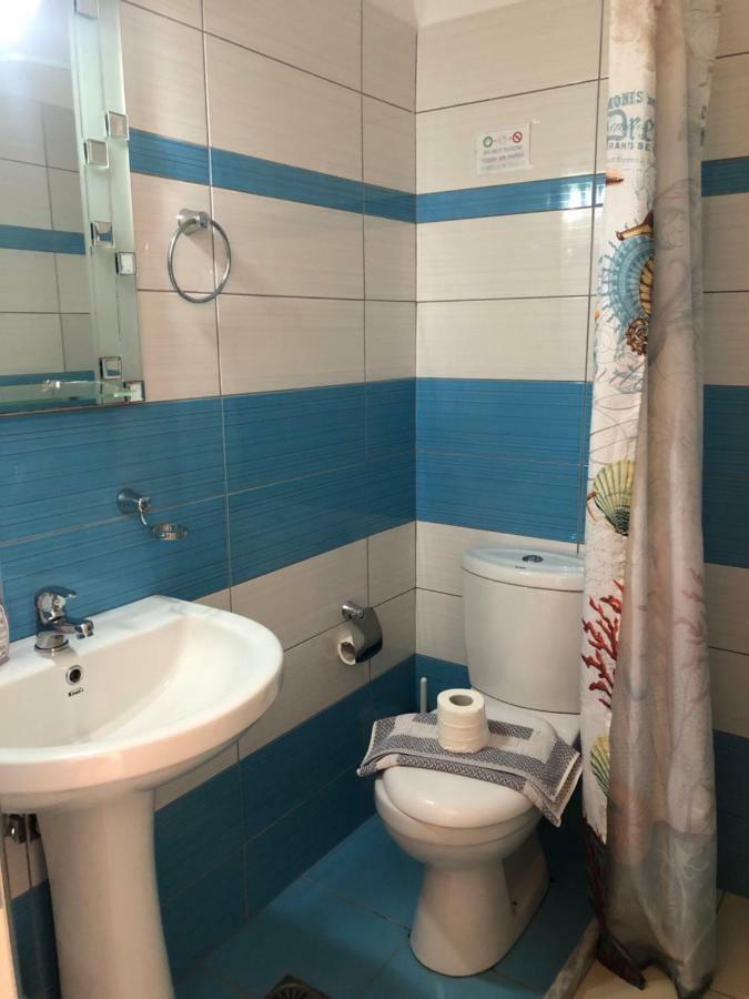 Rondos Hotel Himare Esterno foto